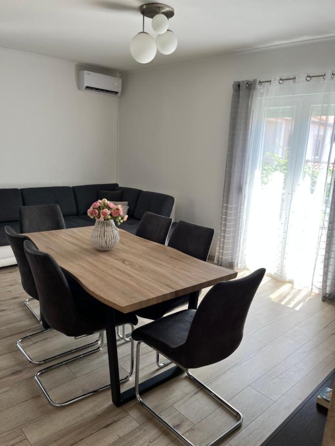 Apartment Leona & Doris Bibinje Buitenkant foto