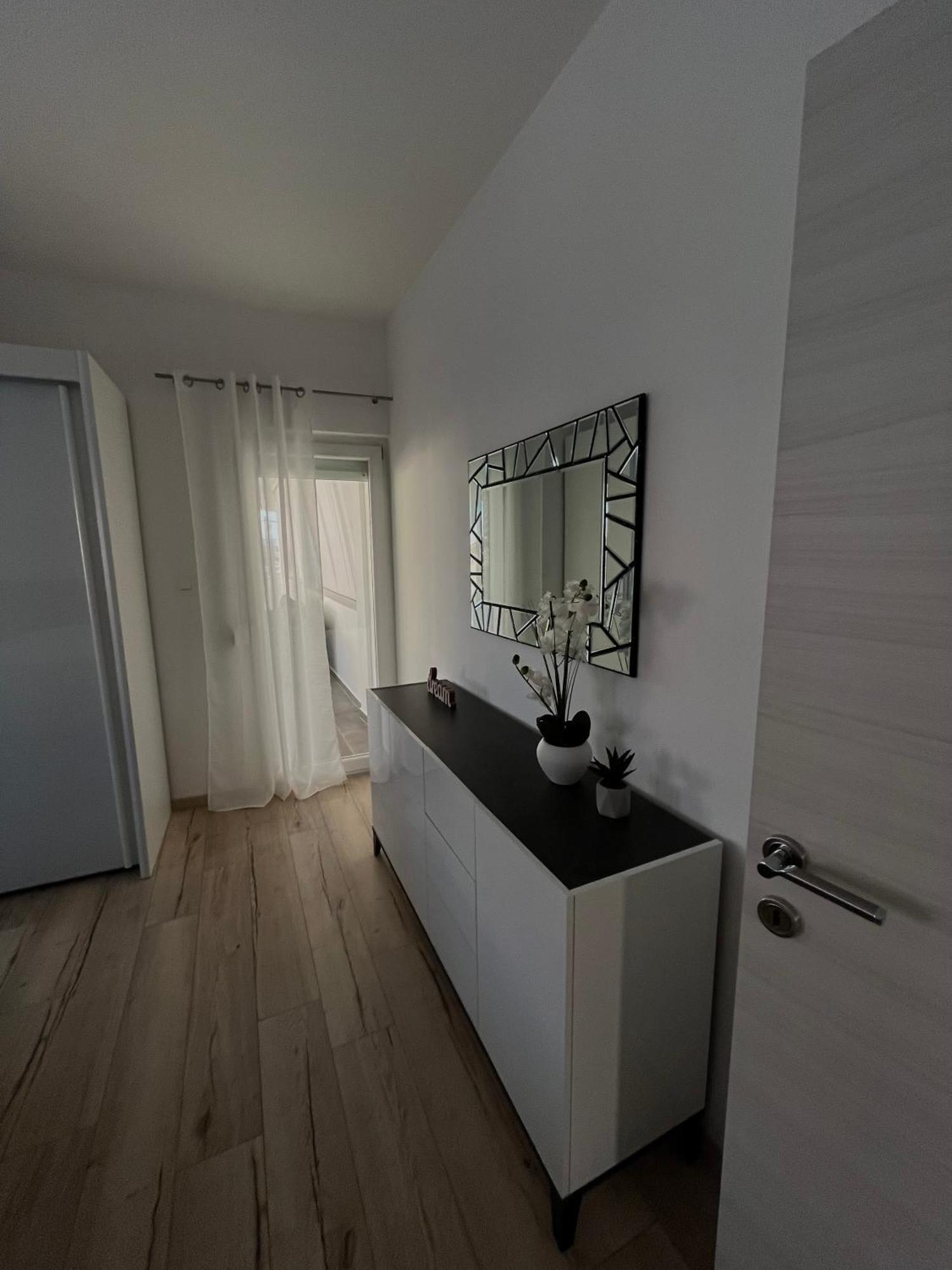 Apartment Leona & Doris Bibinje Buitenkant foto